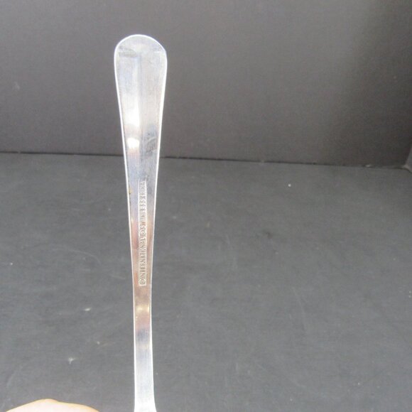 International Stainless China Scalloped Shell Shaped Slotted Serving Spoon 8.25" - Picture 5 of 7